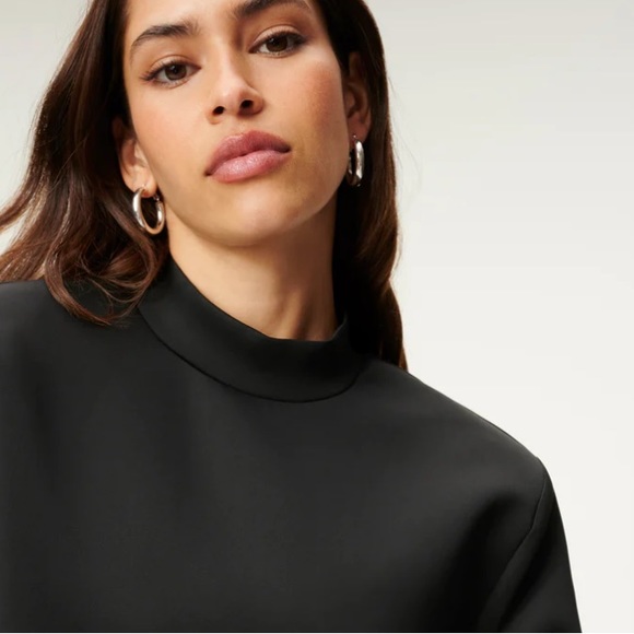 Good American crop mock neck top - Picture 5 of 13